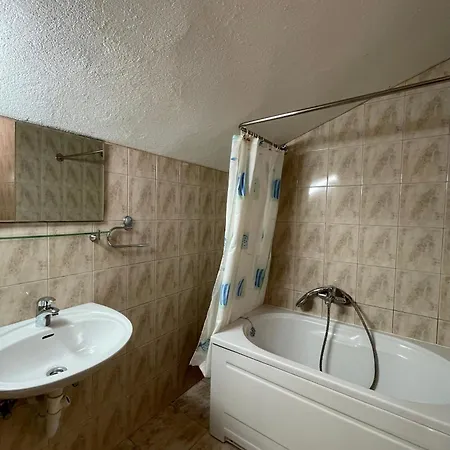 Apartments By The Sea Zuljana, Peljesac - 4577